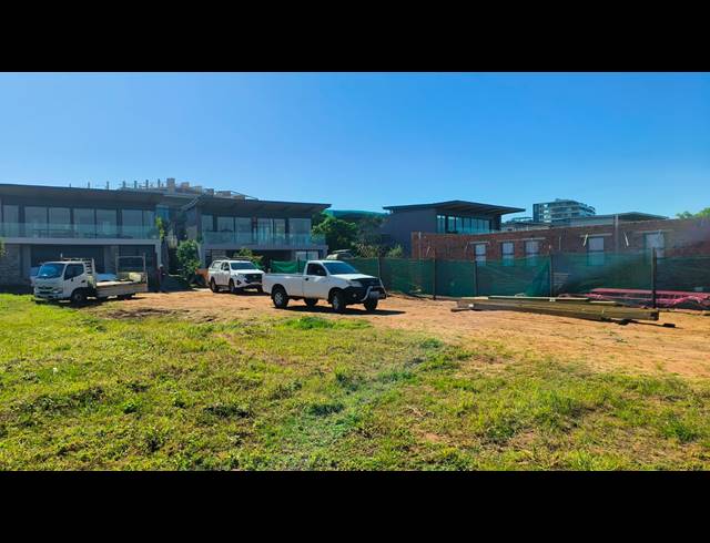 719M² VACANT LAND FOR SALE IN SIBAYA PRECINCT